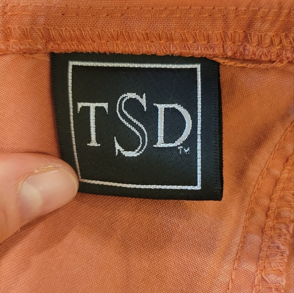 TSD two star dog Romper/ Jumpsuit salmon color, wide legged,1/4 length of pants - Picture 6 of 10